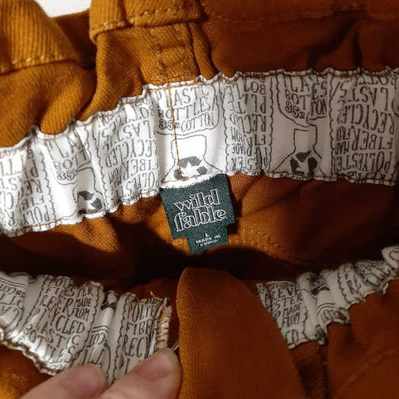 High wasted shorts SIZE L! - Picture 3 of 3